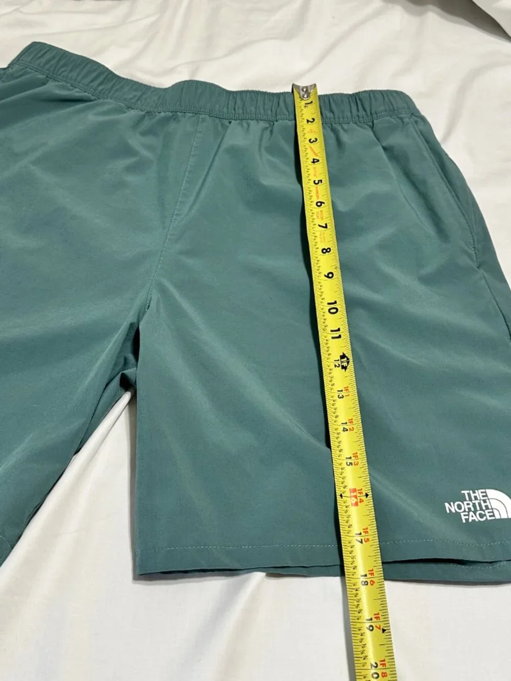 The North Face Men's Wander Shorts Teal Size Large Elastic Waist 3 Pocket